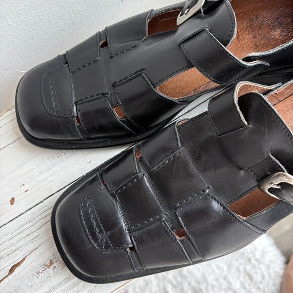 VTG Leather Fisherman Sandals Mens 9.5 Italy Quiet Luxury Coastal Mediterranean